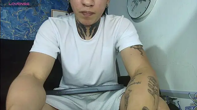 Snapshot of Tessarion_Black chatting on July 2026 03:46:02 AM Tessarion Black online show from July 2026 03:46:02 AM