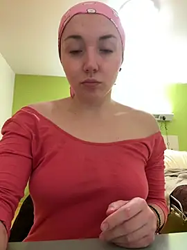 FreyaSlay299 online show from February 2026 06:06:02 PM