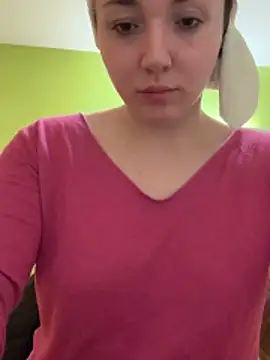 FreyaSlay299 online show from February 2026 06:18:01 PM