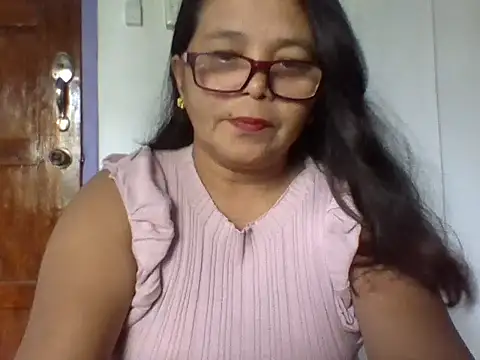 Flowerblossom123 online show from April 2026 05:25:01 AM