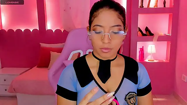 Holy Lux online show from March 2026 11:17:01 AM