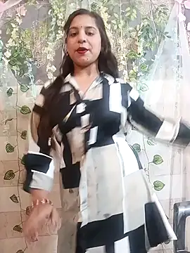 lovely-girl99 online show from March 2026 05:00:01 AM