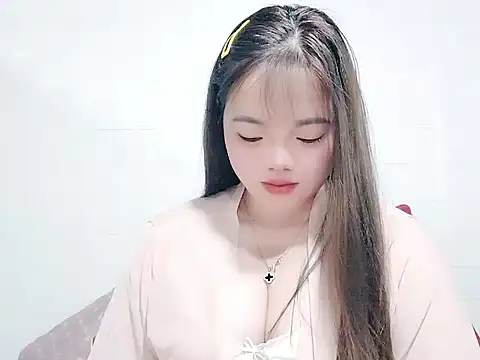 Kitty-lick online show from February 2026 01:00:02 PM