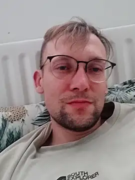 GaryJohnson79 online show from February 2026 12:59:02 PM