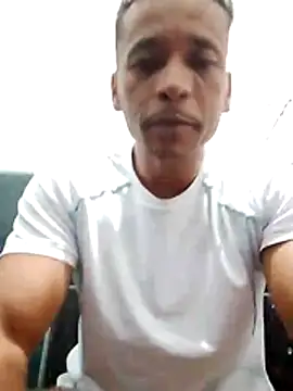 Snapshot of Rodr_go14 chatting on June 2026 04:28:02 PM Rodr go14 online show from June 2026 04:28:02 PM