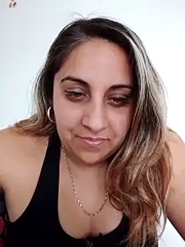 I amXenox online show from March 2026 11:37:02 AM