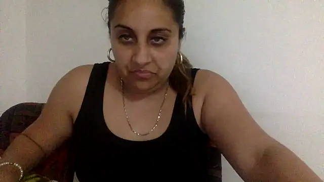 I amXenox online show from April 2026 04:50:02 PM