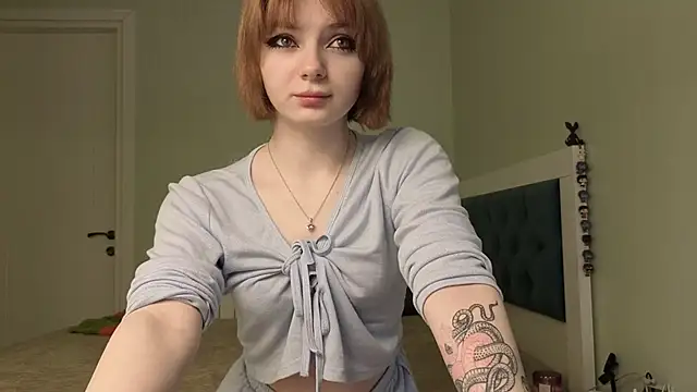 MeviCoral online show from April 2026 06:59:02 PM