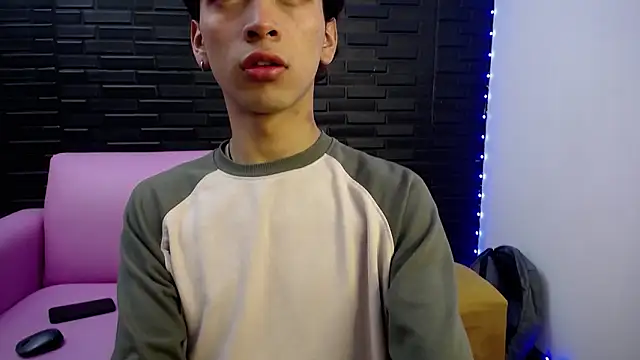 DanteLux online show from March 2026 03:18:02 PM