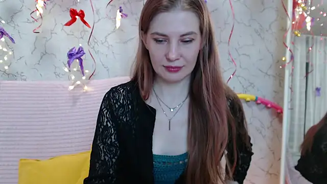 Snapshot of loveslovesflowers chatting on March 2026 04:57:01 PM loveslovesflowers online show from March 2026 04:57:01 PM