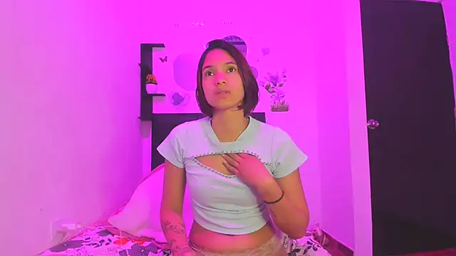 sapphire brown20 online show from April 2026 12:24:01 AM