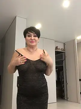 Snapshot of Kleotempt chatting on March 2026 12:18:01 PM Kleotempt online show from March 2026 12:18:01 PM