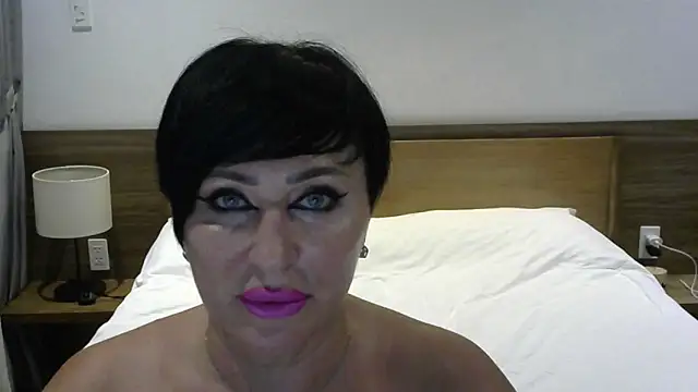 Kleotempt online show from July 2026 03:45:02 PM