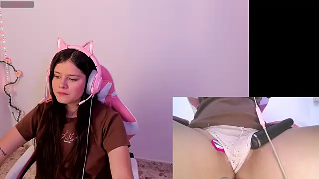 Snapshot of trianna_sweet chatting on March 2026 07:31:02 PM trianna sweet online show from March 2026 07:31:02 PM