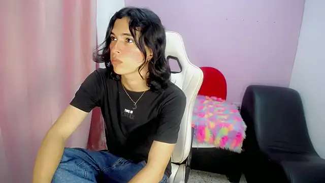 Larry craft online show from February 2026 08:18:01 PM