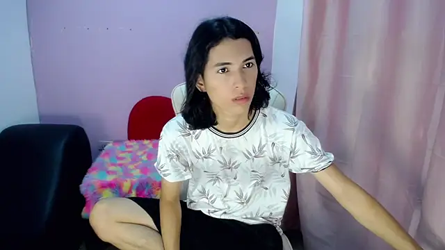 Larry craft online show from March 2026 09:00:02 PM