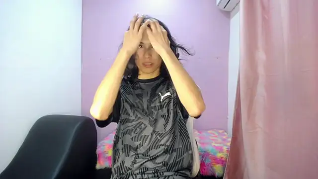 Larry craft online show from April 2026 08:28:02 PM