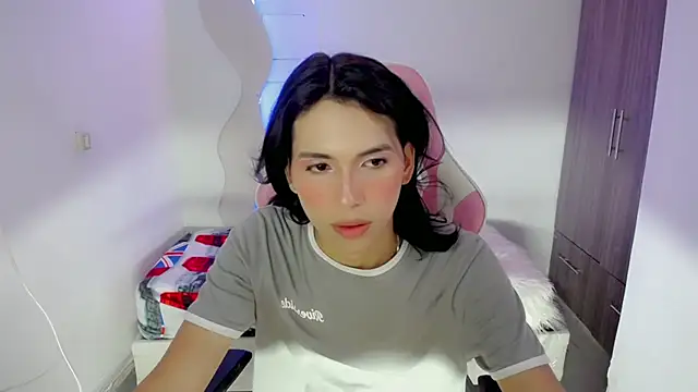 Larry craft online show from April 2026 08:34:02 PM