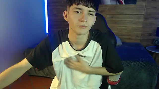 trevor mob online show from April 2026 07:25:01 PM