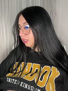 Snapshot of Ashleeyprincess01 chatting on May 2026 12:08:01 AM Ashleeyprincess01 online show from May 2026 12:08:01 AM