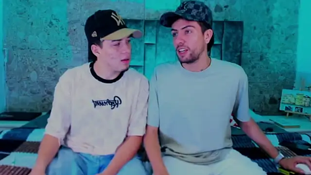 alex and christhoper online show from May 2026 08:41:02 AM