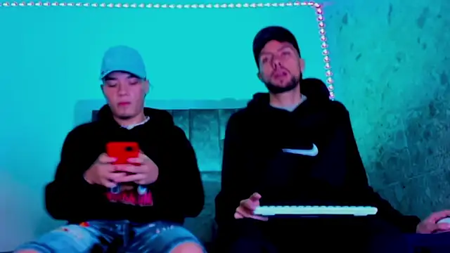 alex and christhoper online show from May 2026 10:00:01 AM