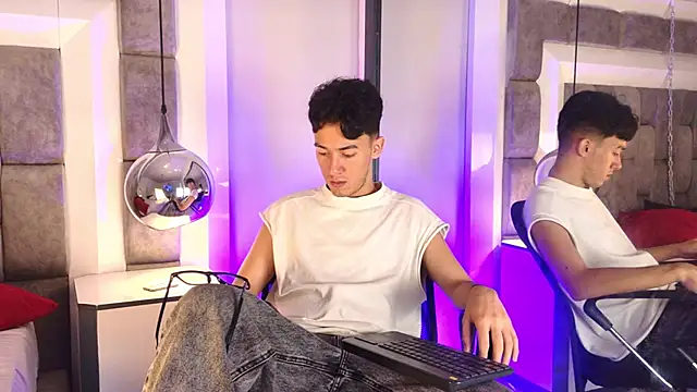 Austin Reedss online show from June 2026 01:35:01 PM