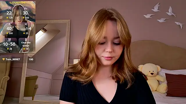 Snapshot of ElaraVance chatting on May 2026 05:02:02 AM ElaraVance online show from May 2026 05:02:02 AM