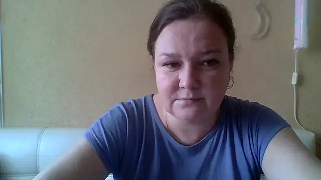 LubovBloom online show from February 2026 07:29:02 AM