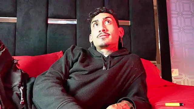 Dark Eros  online show from April 2026 03:45:02 AM