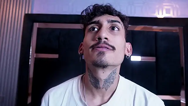 Dark Eros  online show from April 2026 03:50:01 AM