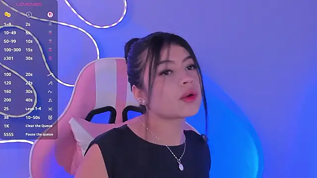 Snapshot of miacapone chatting on March 2026 01:39:01 PM miacapone online show from March 2026 01:39:01 PM