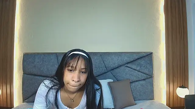ShayMilleer online show from June 2026 12:00:02 PM