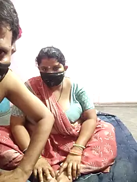 Snapshot of gujjuhotcouple chatting on June 2026 07:16:01 PM gujjuhotcouple online show from June 2026 07:16:01 PM