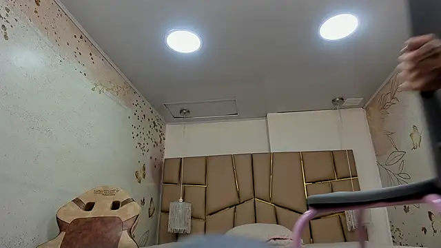 Meredith Huntt online show from March 2026 11:39:01 AM