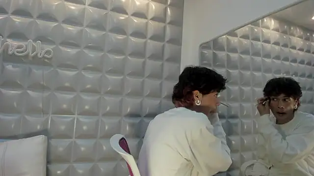 RonaldThompson   online show from March 2026 01:44:02 AM