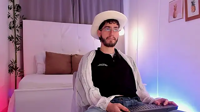 Jason 23   online show from June 2026 07:30:02 PM
