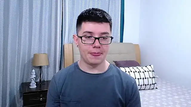 BlackFoXXX69 online show from March 2026 07:09:01 PM