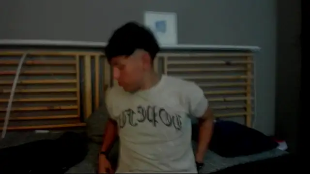 clark ken01 online show from April 2026 09:40:02 PM