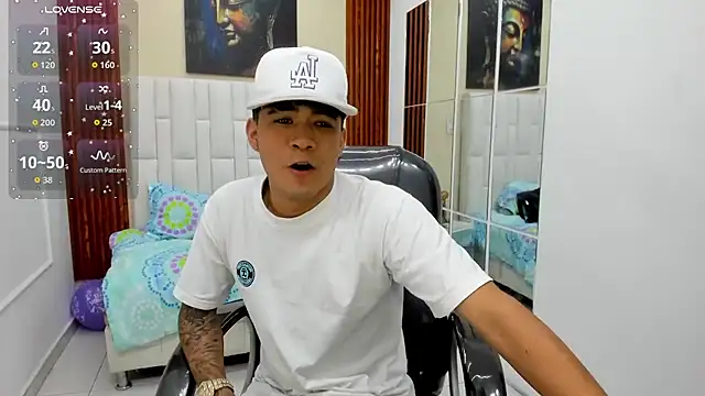 Snapshot of Thiago_collinss chatting on July 2026 10:19:02 PM Thiago collinss online show from July 2026 10:19:02 PM