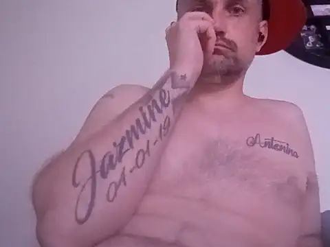 Viciouzz1 online show from June 2026 09:52:01 AM