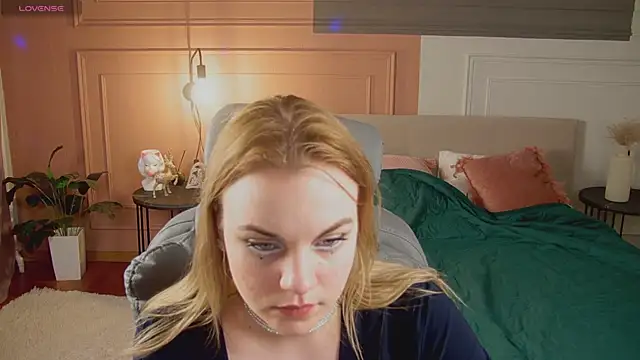 Glow Margo online show from April 2026 01:03:01 AM