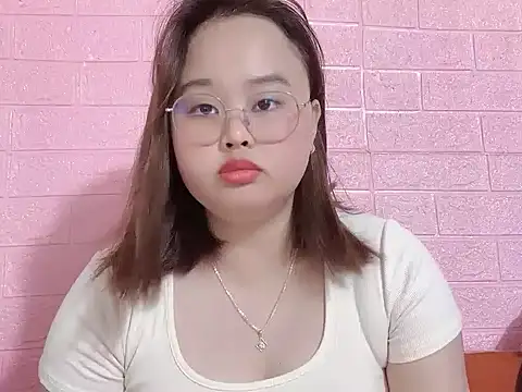 Vani568 online show from May 2026 07:33:01 PM