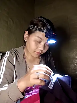 Linhna20 online show from March 2026 08:31:01 AM