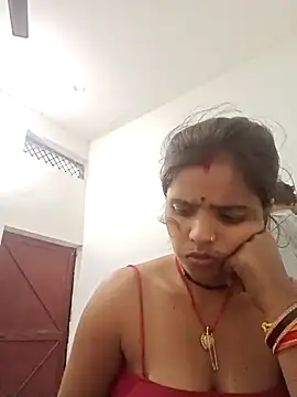 Hot chani online show from April 2026 08:09:02 AM