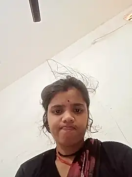 Hot chani online show from April 2026 01:00:02 AM