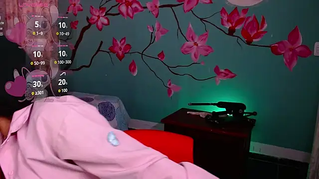 NoelleVireaux online show from April 2026 12:31:01 PM