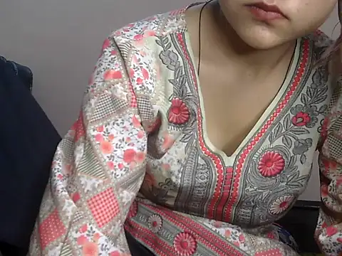 Aani 0 online show from April 2026 04:12:01 AM