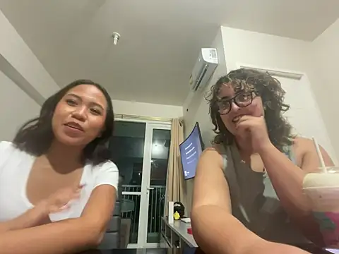 yassiestar online show from March 2026 04:14:01 PM