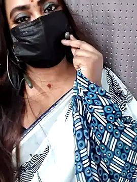 Cutie Nila online show from April 2026 05:40:02 AM